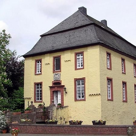 Charmante Ferienwohnungen Auf Reitstall Wasserburg Anstel - Ein Ort Zum Wohlfuehlen Und Entspannen Rommerskirchen Kültér fotó